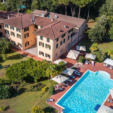 Hotel Cavalieri Del Mare Marina di Massa Extérieur photo