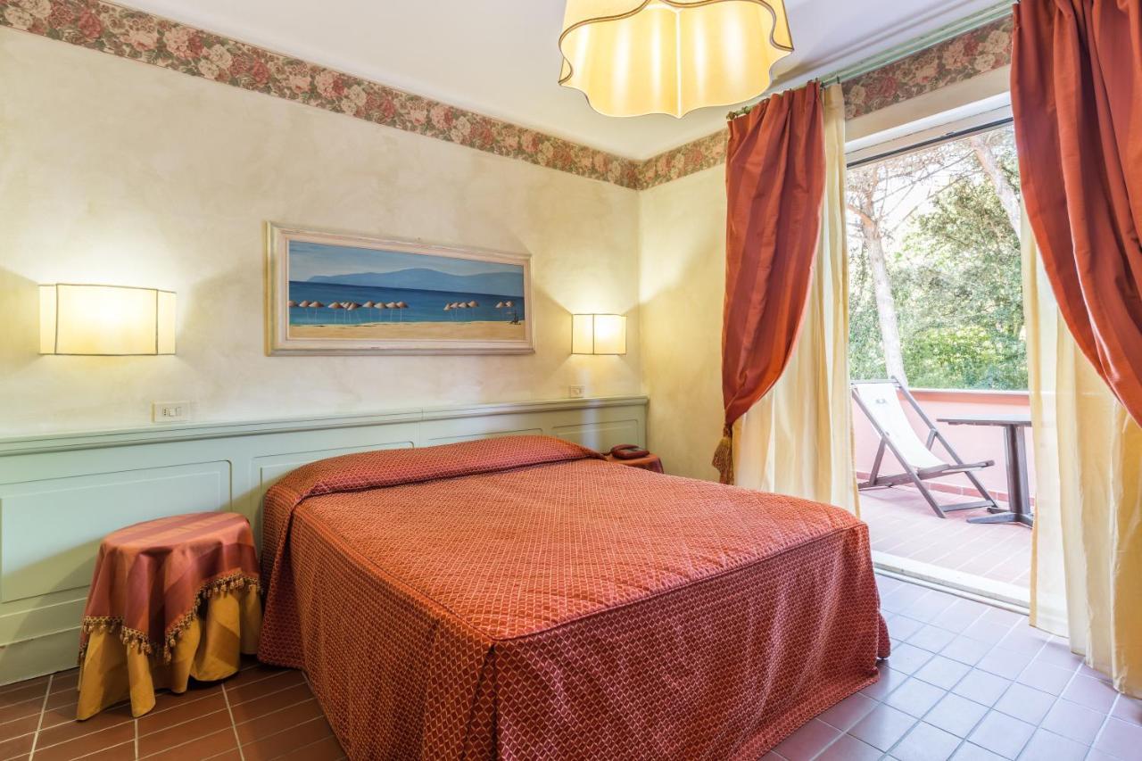 Hotel Cavalieri Del Mare Marina di Massa Extérieur photo