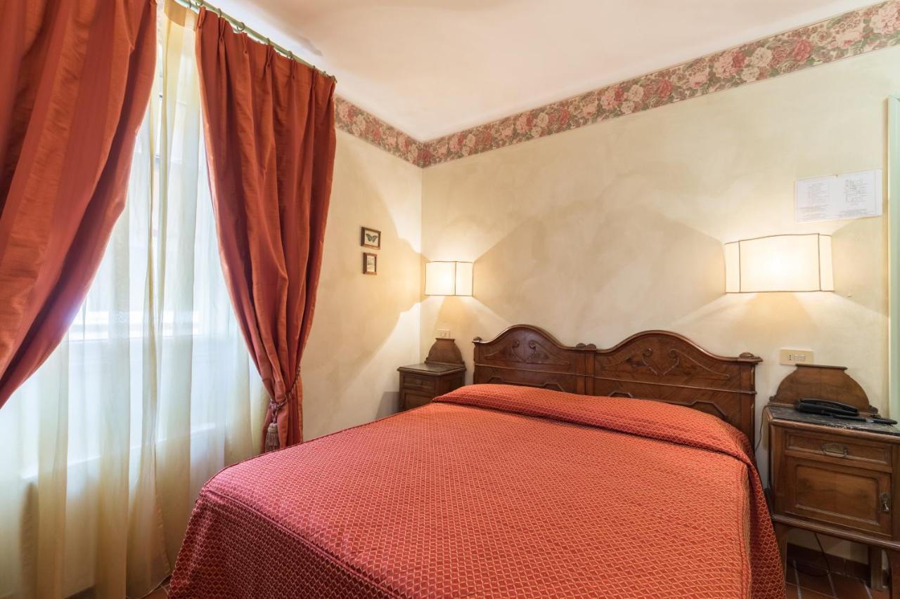 Hotel Cavalieri Del Mare Marina di Massa Extérieur photo